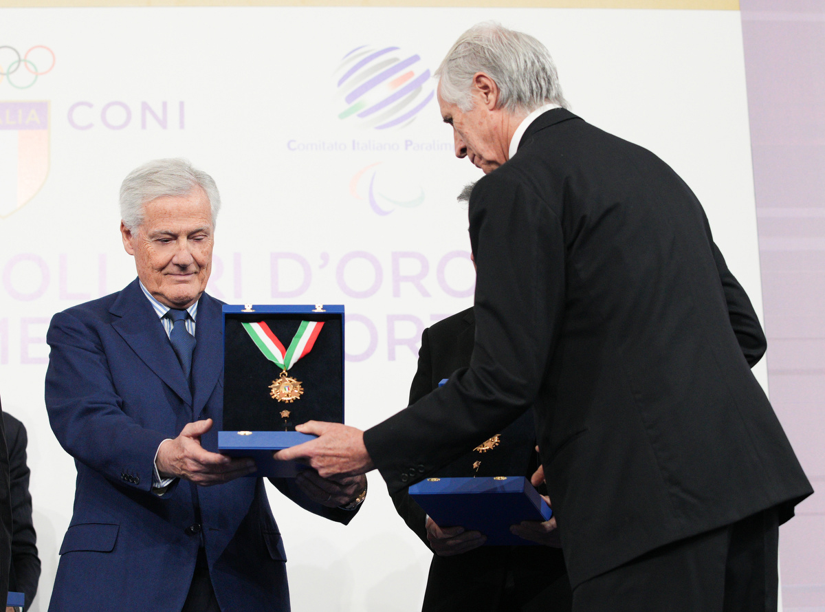 Našem predsjedniku, gospodinu Massimu Zanettiju dodijeljeno je priznanje „IL COLLARE D'ORO AL MERITO SPORTIVO“ za zasluge u sportu